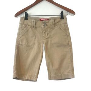 Union Bay Bermuda Shorts Khaki Size 0 Pockets Cotton Low Rise